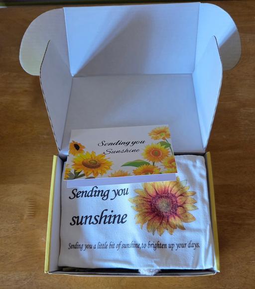  — SUNSHINE GIFT BOX (NEW)