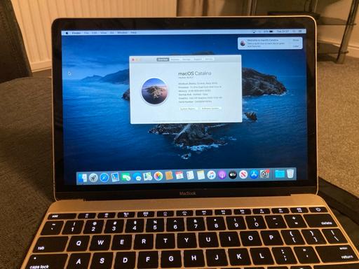  — Apple MacBook 2015 / really good condition