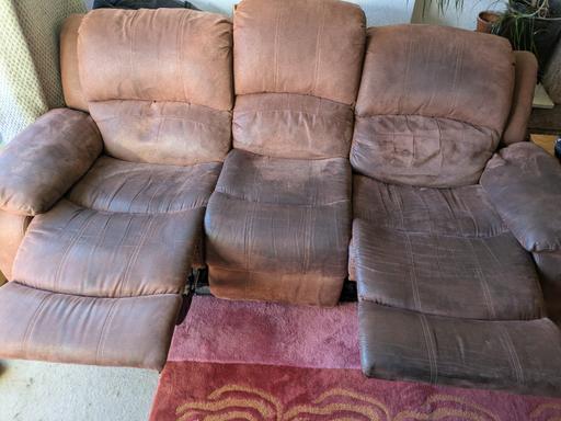  — 3 seater sofa - Double Recliner