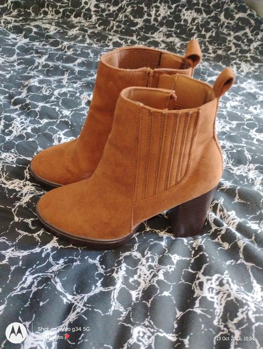  — boots