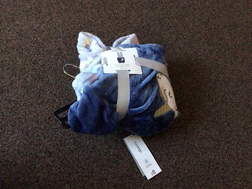  — Girls fleece pjs age 5/6