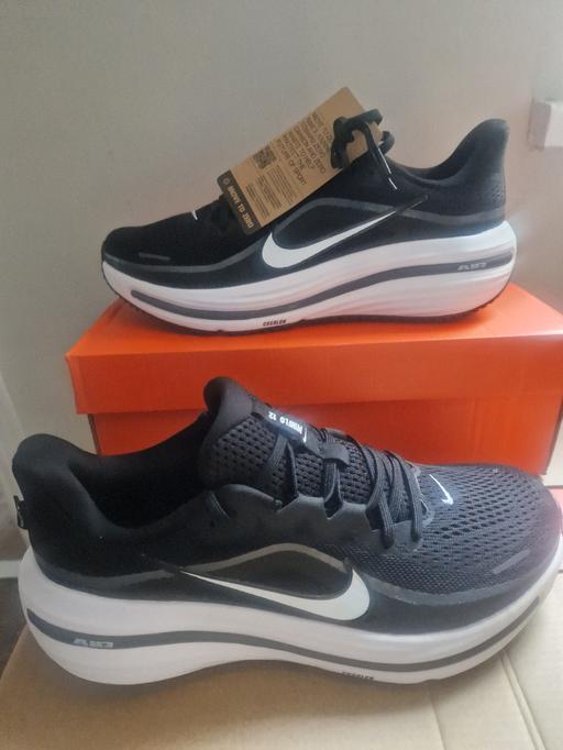  — Nike winflo 12
