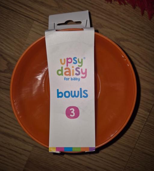  — new 3pk Plastic Bowls