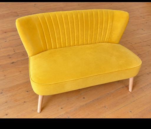  — ocre mini sofa