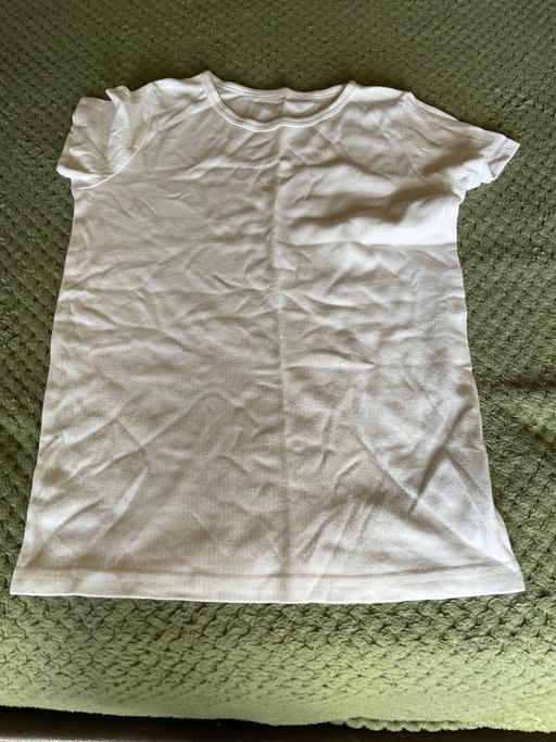  — boys top