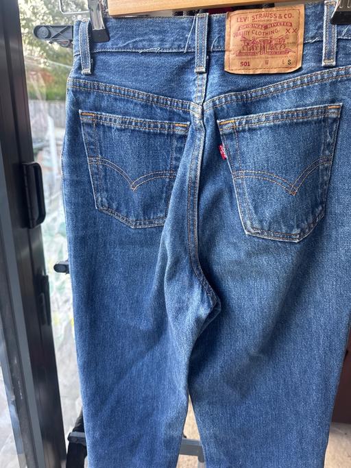  — Ladies jeans