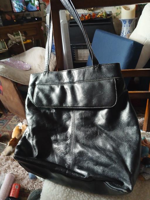  — black handbag  2 sided