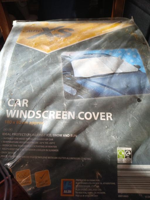  — car windowscreen cover collection only