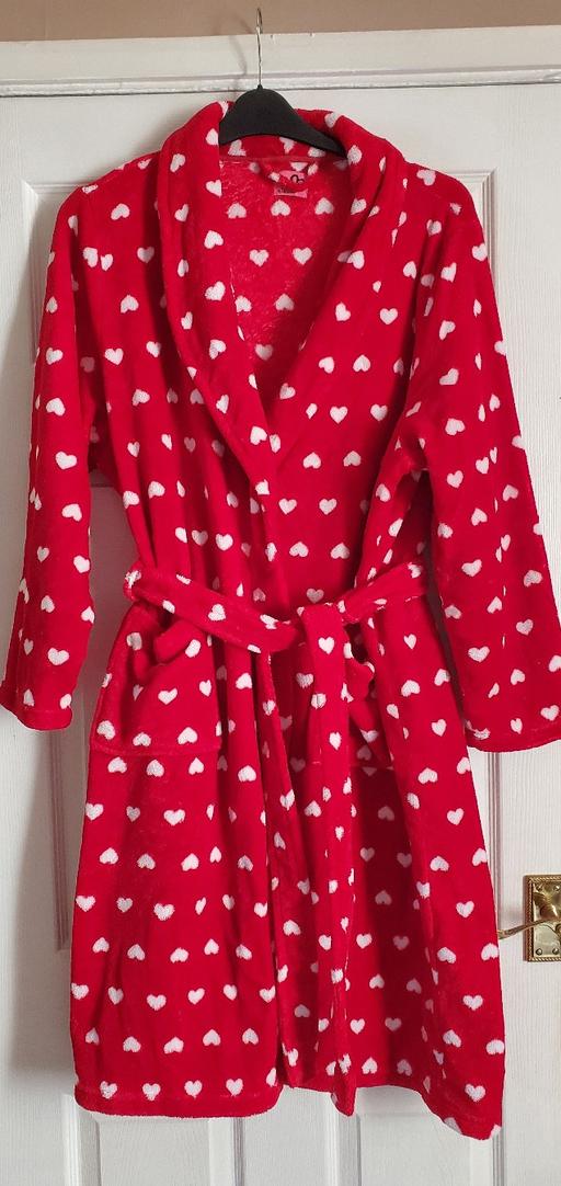  — ladies fleecey dressing gown