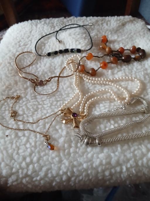  — 6 necklaces retro