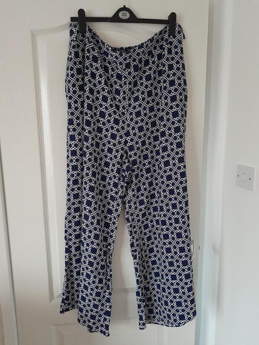  — ladies pants  BN SIZE 20