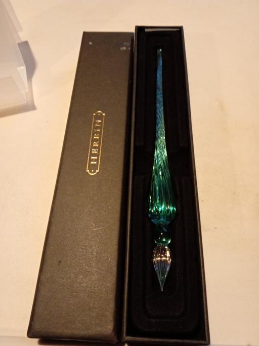  — brand new CALLIGRAPHY ITEM