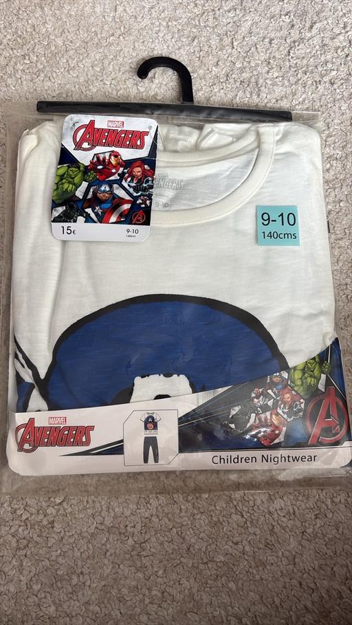  — Avengers pjs (few sizes)