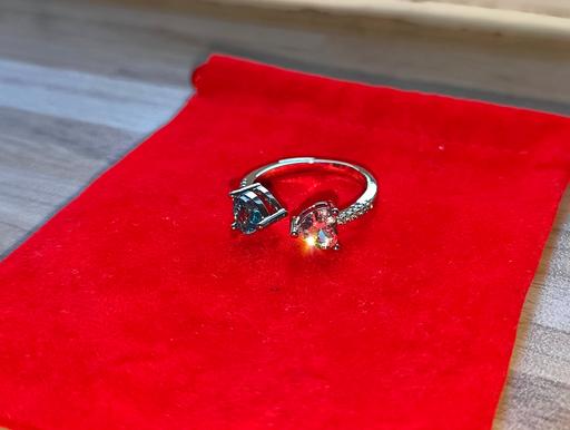  — Silver Brilliant Cut 2 Set Stone Heart Ring