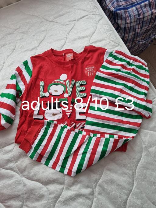 — Adult 8 to 10 christmas