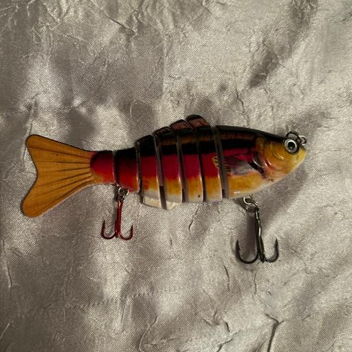  — Pike and trout fishing lure