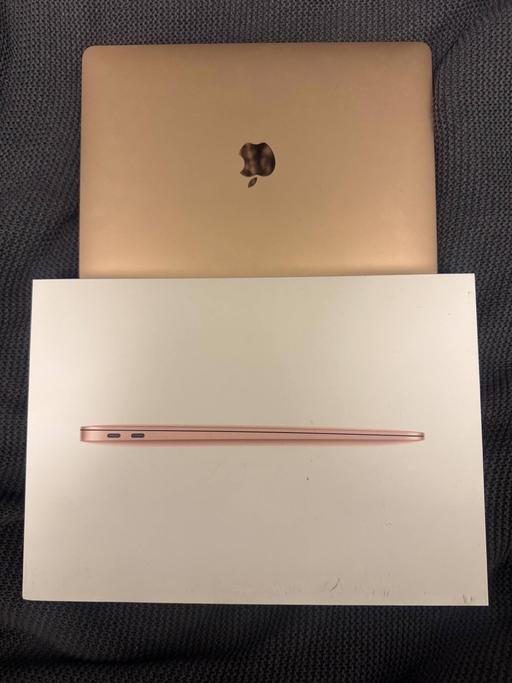  — MacBook Air