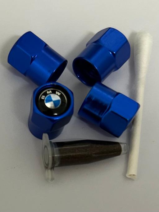  — BMW Tyre valve caps with grease