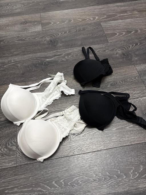  — X4 Bras