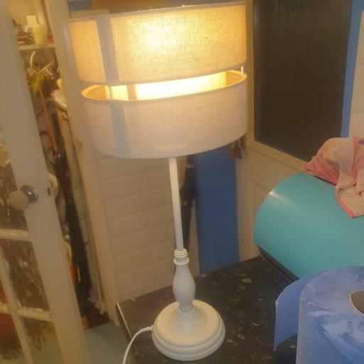 — 2ft , Beige & Cream Lamp , Good Condition,
