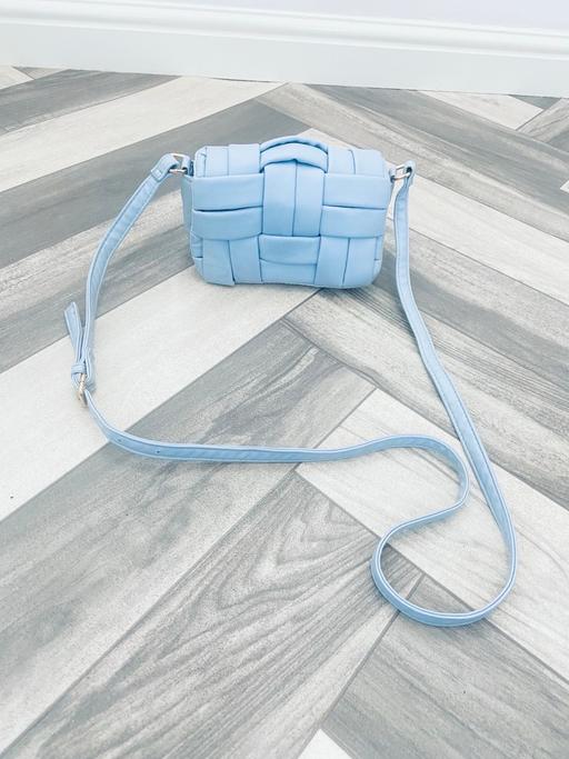  — PRIMARK BAG