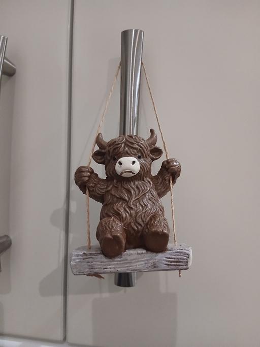  — Highland Cow Swing Ornament New