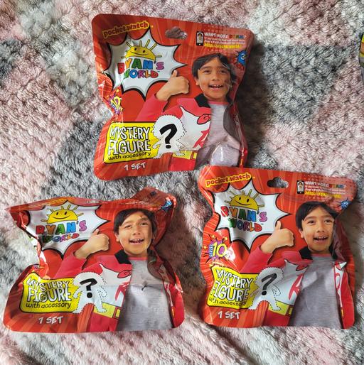  — new Ryan's World Mystery Figure Bags £1 EACH
