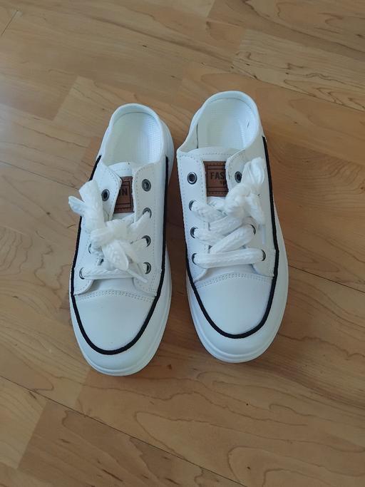  — New Trainers 5.