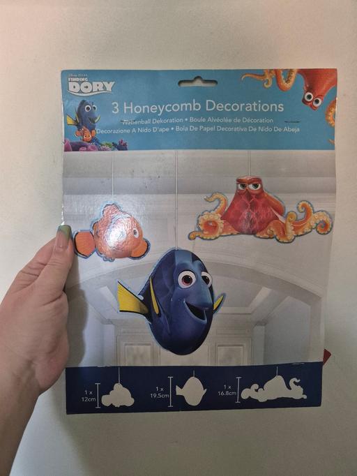  — new 3 Finding Dory Honeycomb Decorations