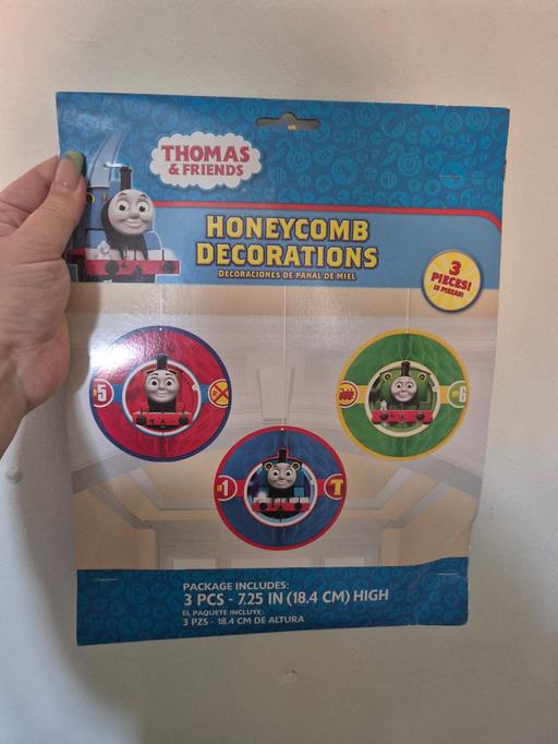  — new Thomas & Friends 3pk Honeycomb Decoration