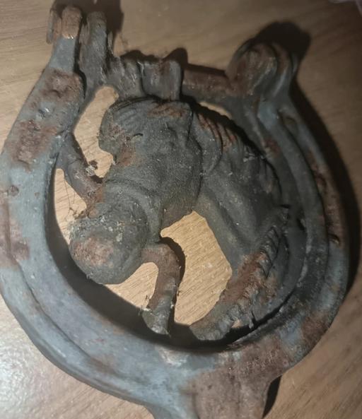  — vintage horse door knocker. restoration