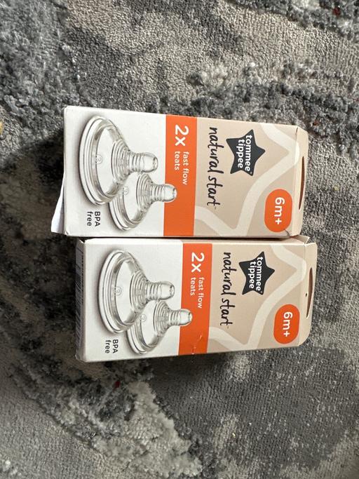  — 2 brand new tommee tippee bottle tips