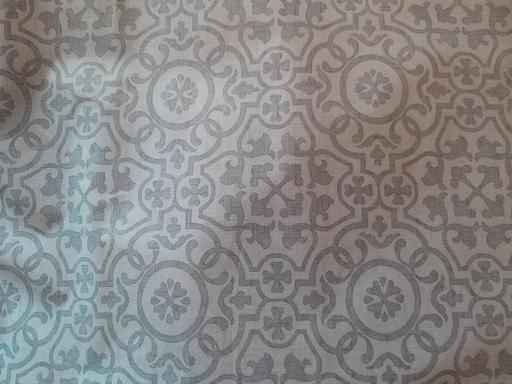  — Dunelm blind