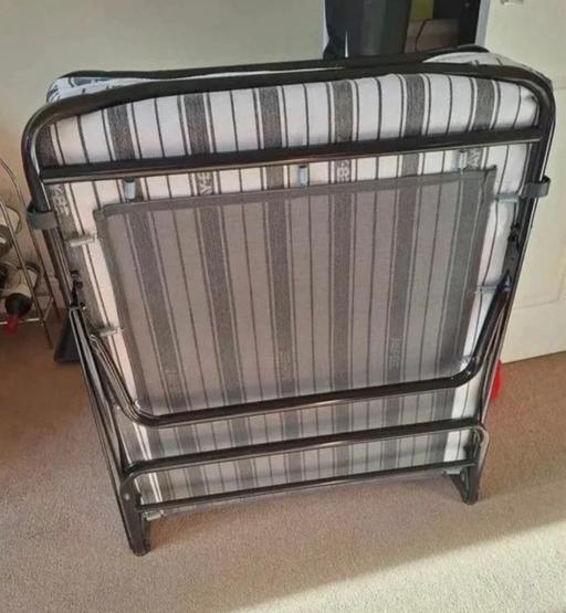  — JAY-BE mattress and frame