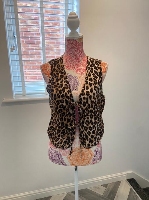  — (12/14) WAISTCOAT