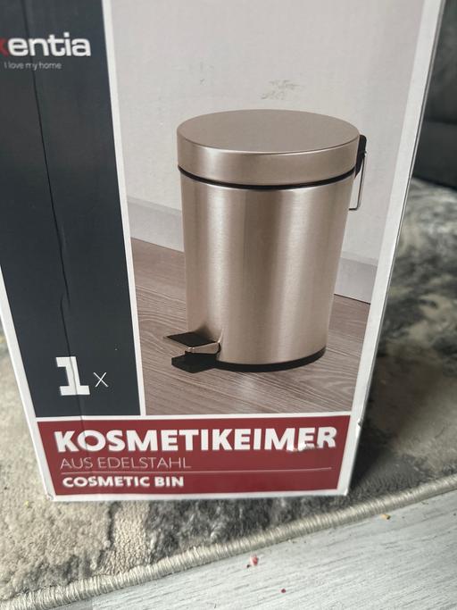  — Brand new pedal bin