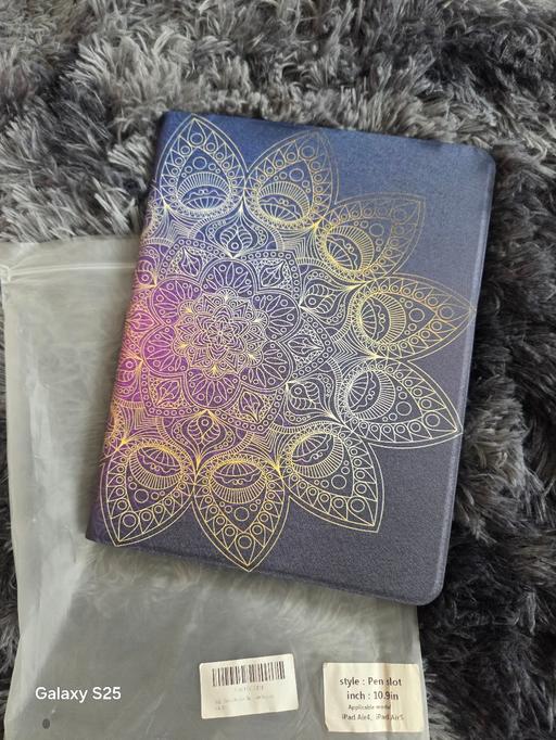  — ipad cover