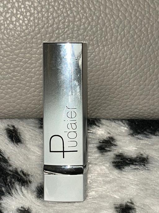  — 1pc Shiny Metallic Lipstick - shade 23
