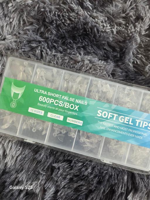  — nail set