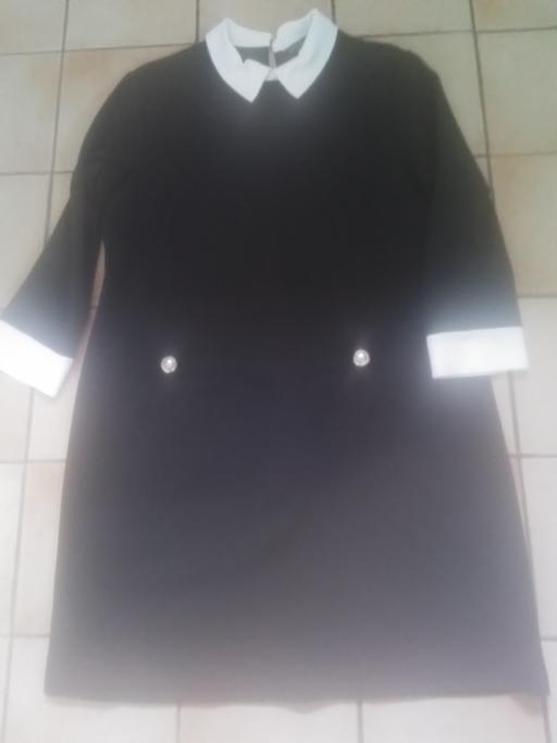  — LADIES BLACK/WHITE DRESS
