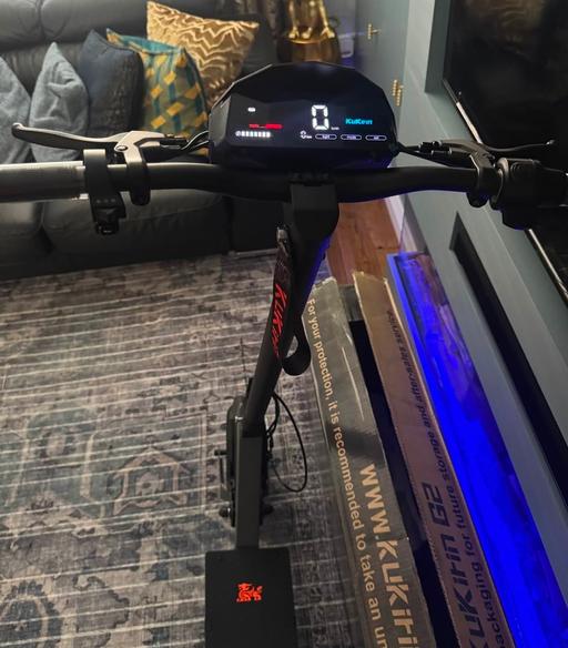 — KuKirin G2 Electric Scooter – 800W – 28MPH –