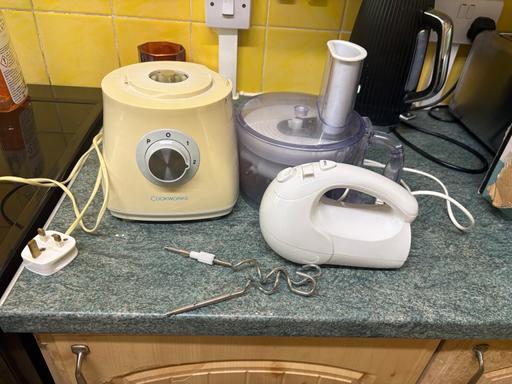  — Mixer with few attachment