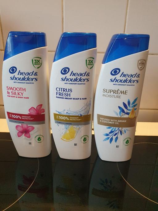  — Head and shoulders shampoo x 3