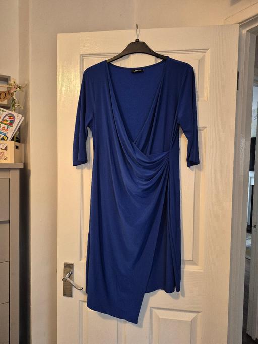  — JOB LOT OF DRESS EACH ONE £6