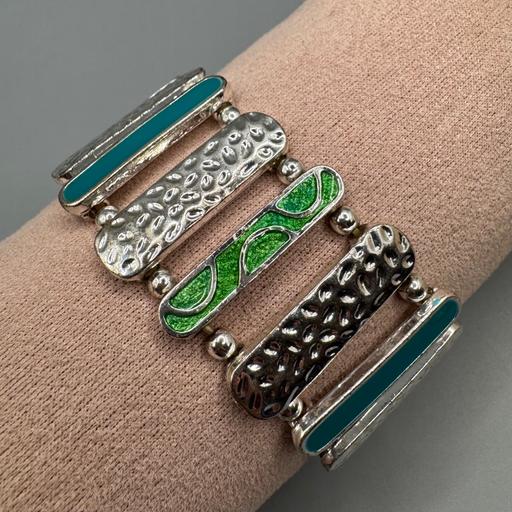  — Lovely Equilibrium Enamel Bracelet