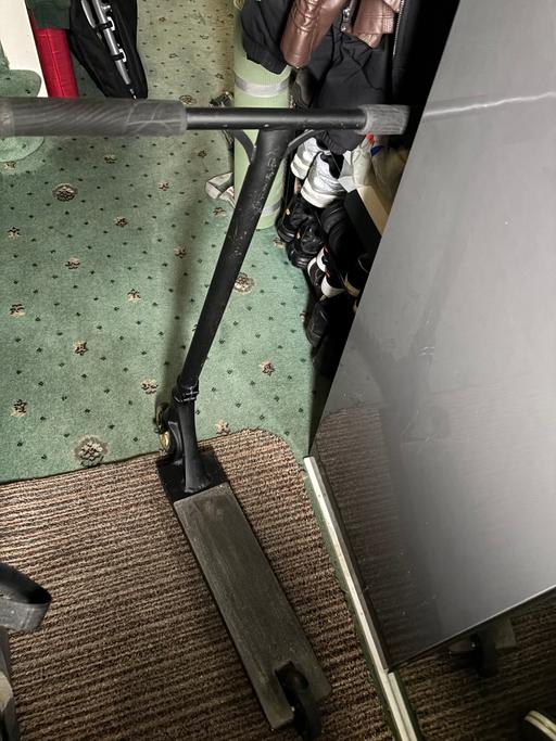  — Blazer Pro Complete Raider Scooter