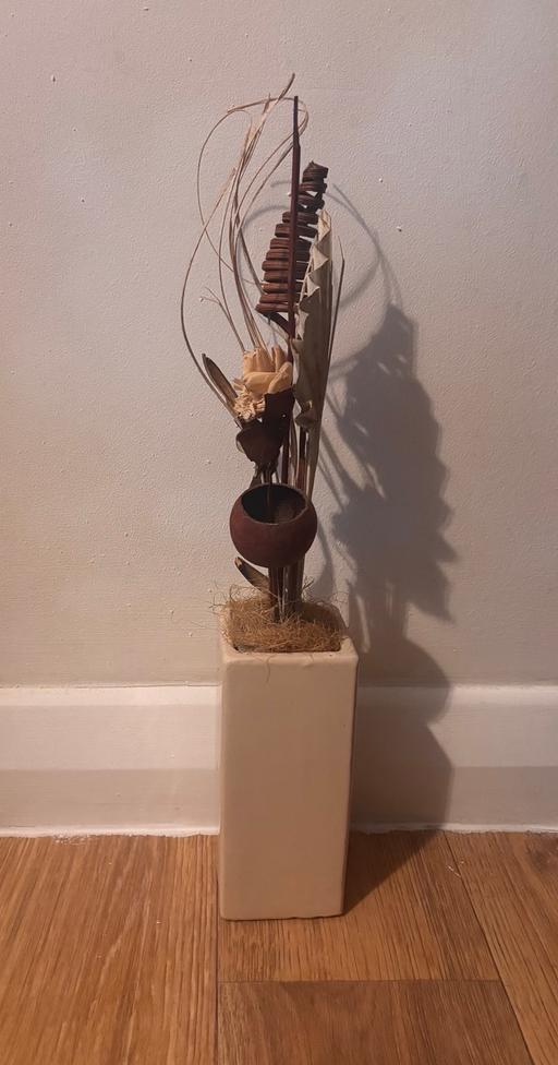  — Decorative Dried Flower Arrangement with vase