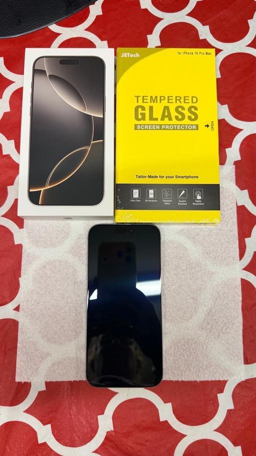  — iPhone 16 pro max 256 natural titanium