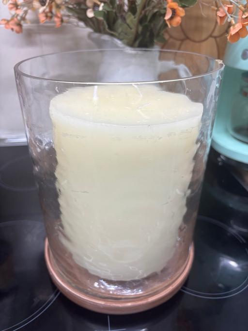  — Large candle
