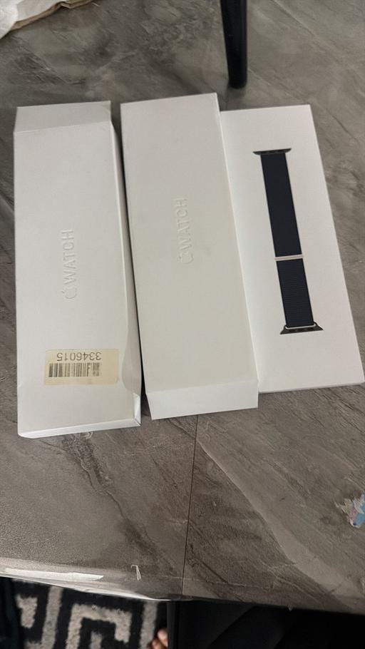  — Apple Watch series 9 good condition £125 each